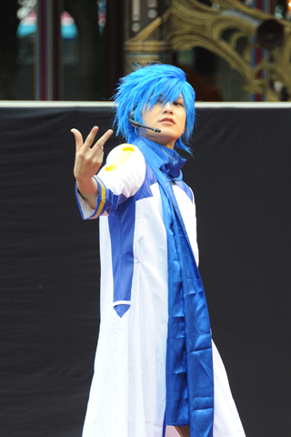 中国集团官网入口推荐-莫让手机挡住了身边人(图4) 开云