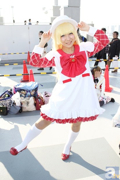 【开云】Pool创作Souvietoiquetuvasmourir椅子作品(图2) 中国集团官网入口推荐