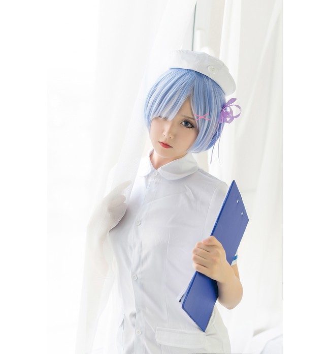 LacatonVassal事务所设计的玻璃展馆在蒙特利尔的生活空间竞赛中获得了最高关注【官方正版】(图2) 中国集团官网入口推荐